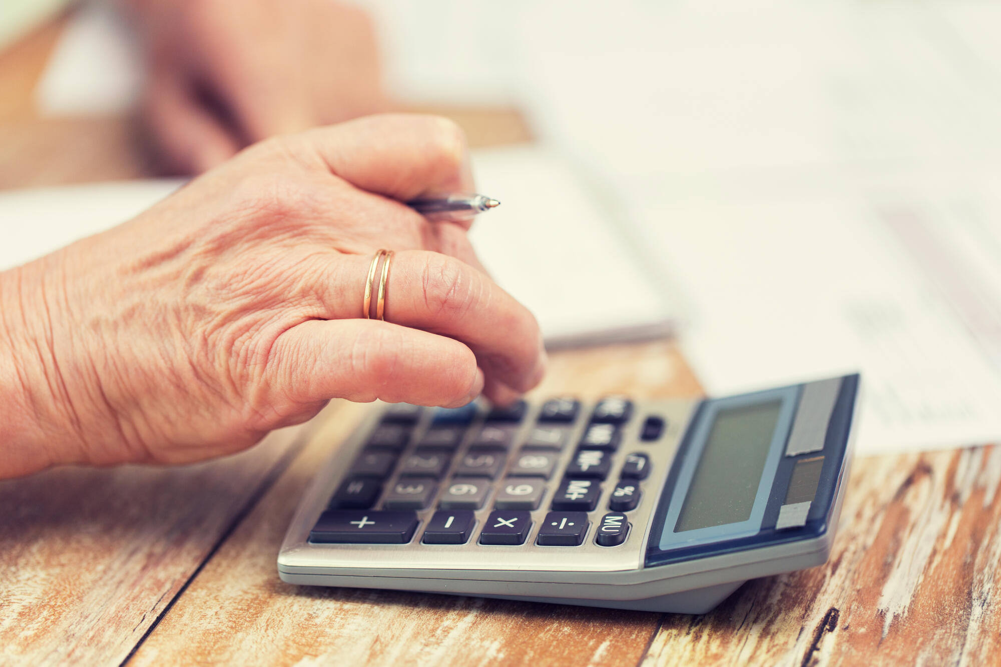 How to Fund Long-Term Care Without Breaking the Bank